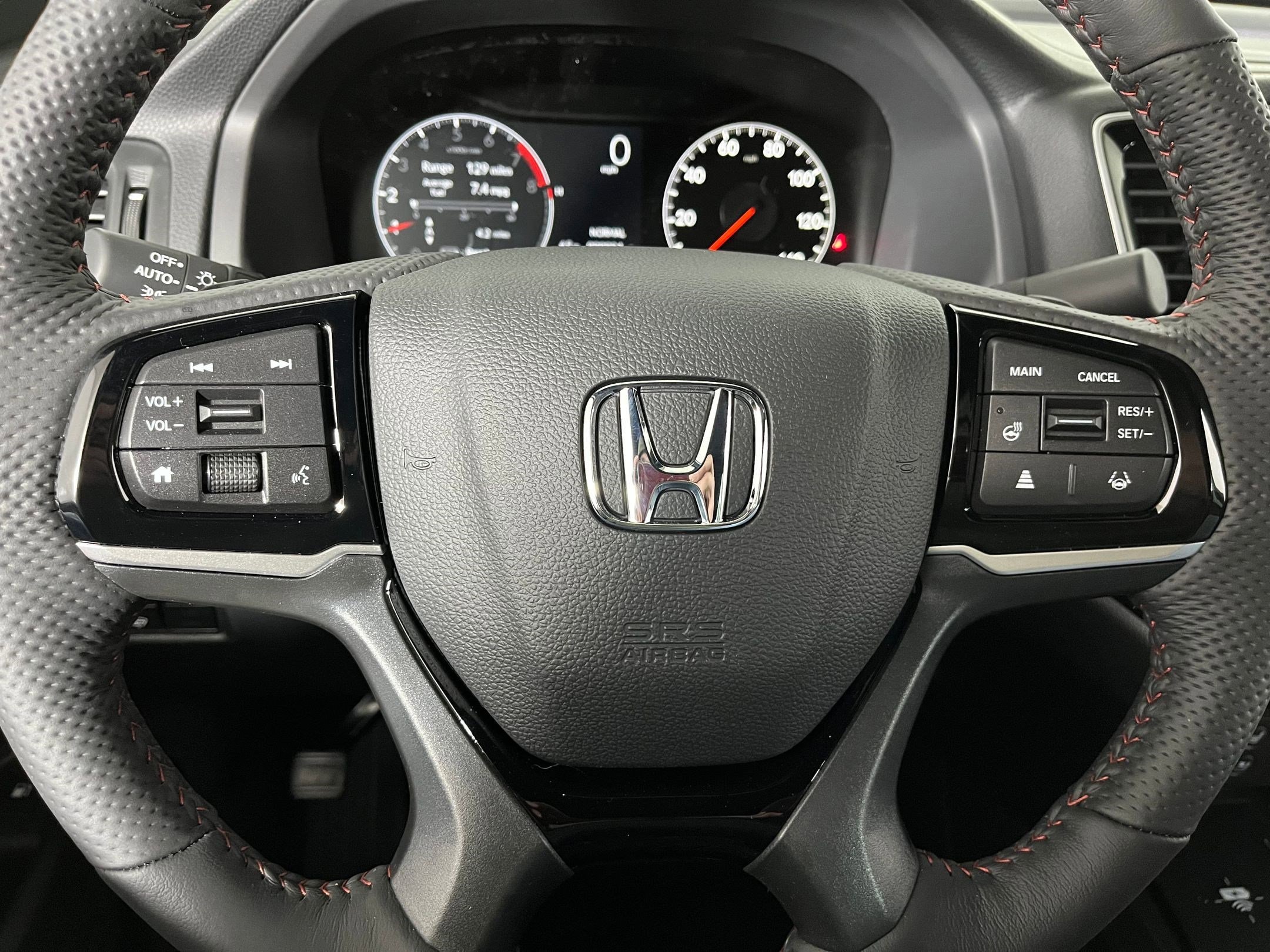 2026 Honda Ridgeline Black Edition - Photo 14