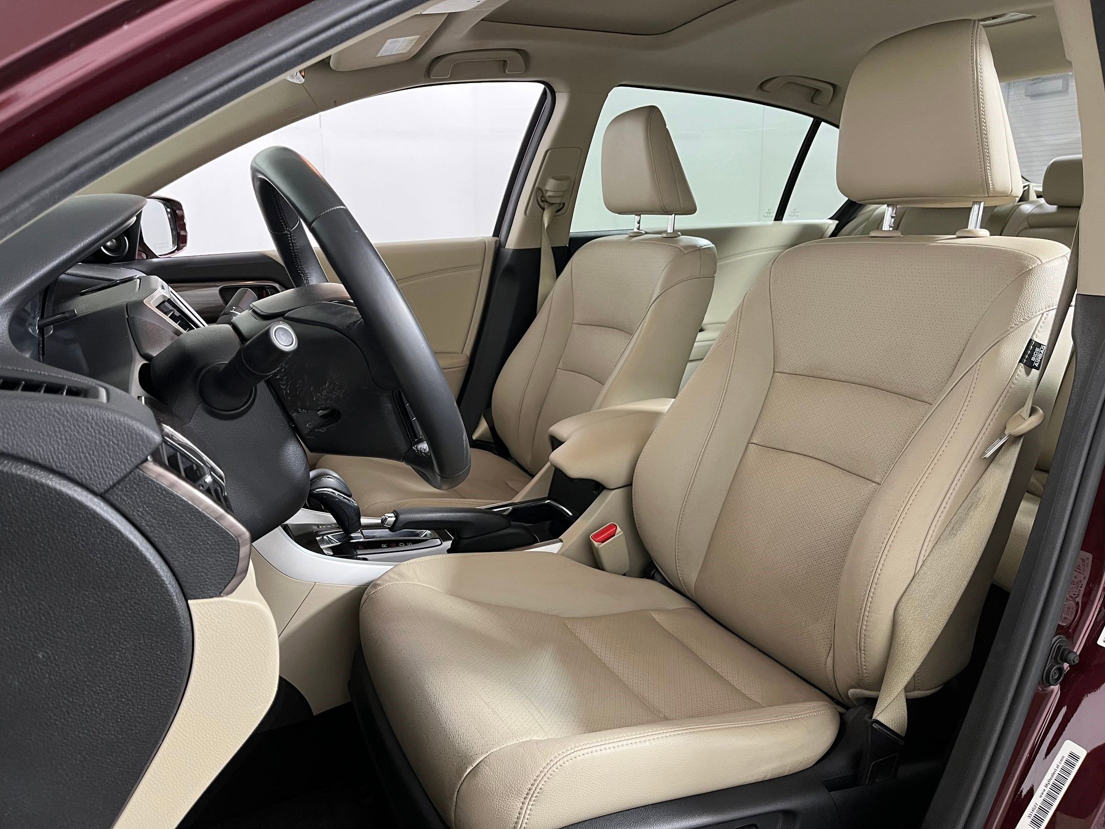 2016 Honda Accord EX-L V6 photo 2