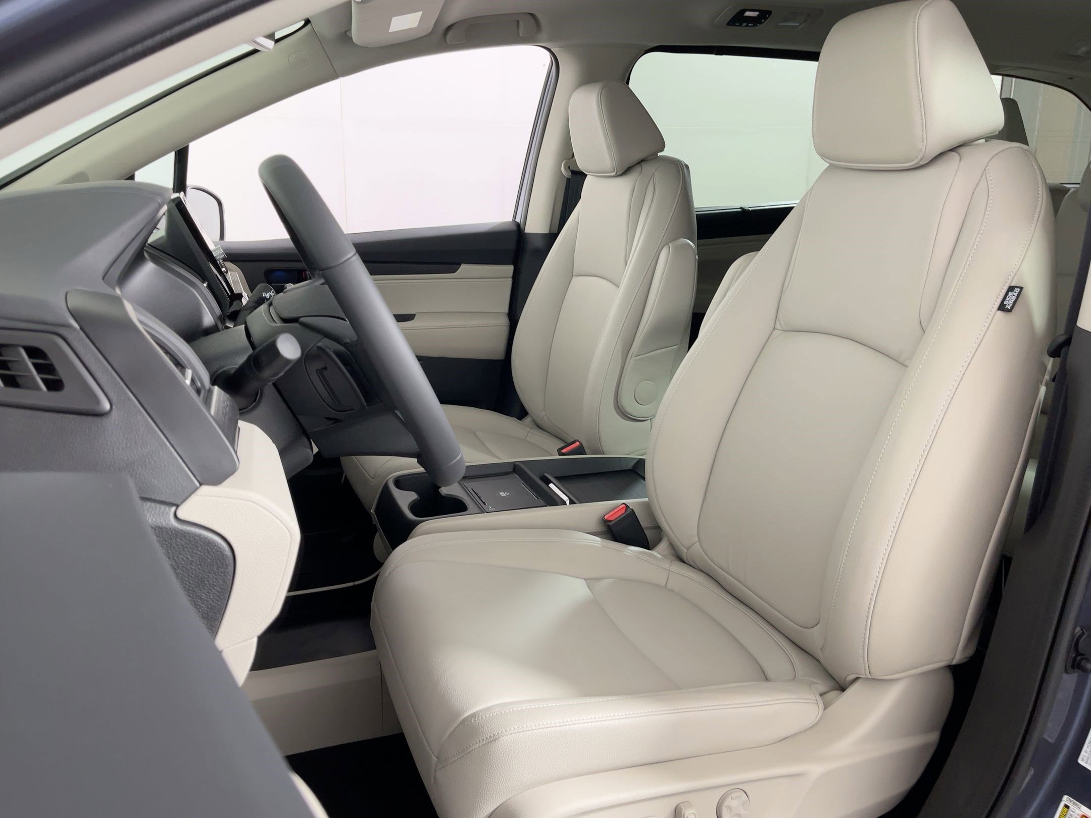 2026 Honda Odyssey EX-L photo 3
