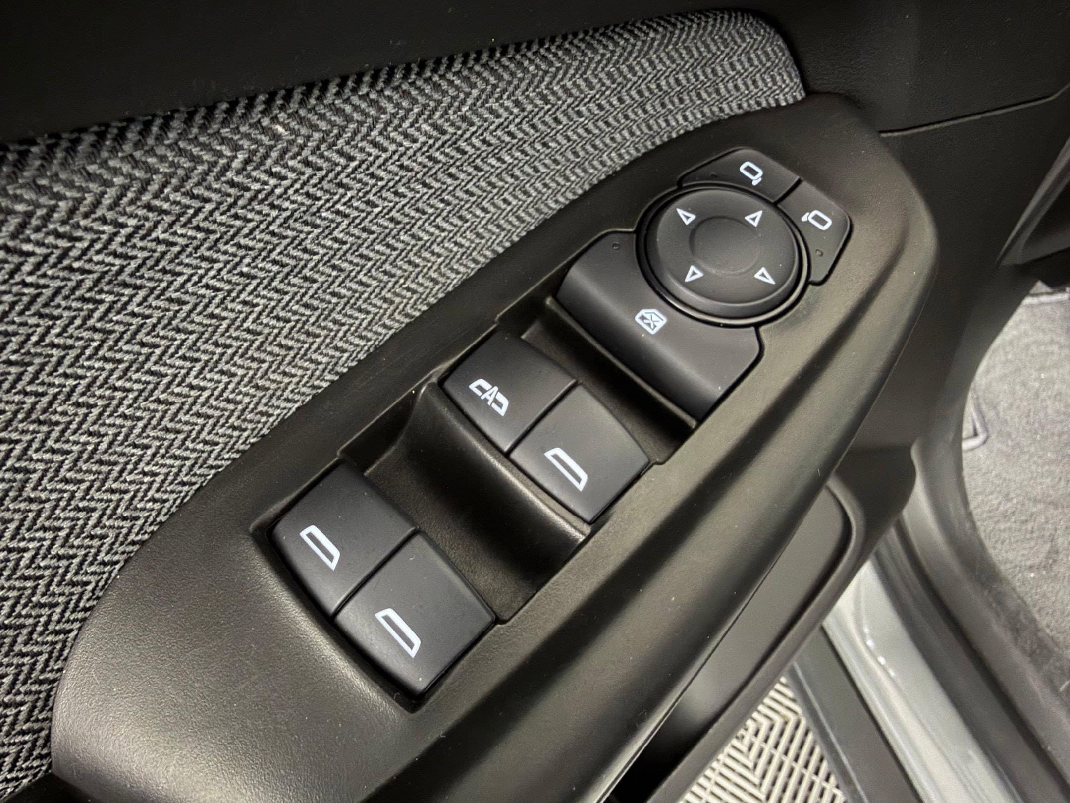 2024 Chevrolet TrailBlazer LT - Photo 11