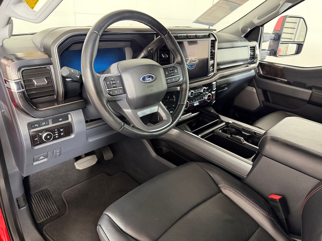Used 2023 Ford F-250 LARIAT Truck Crew Cab