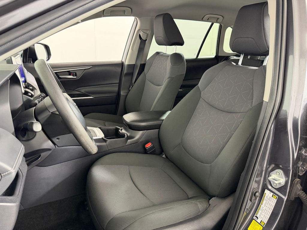 Used 2025 Toyota RAV4 Hybrid Hybrid XLE SUV