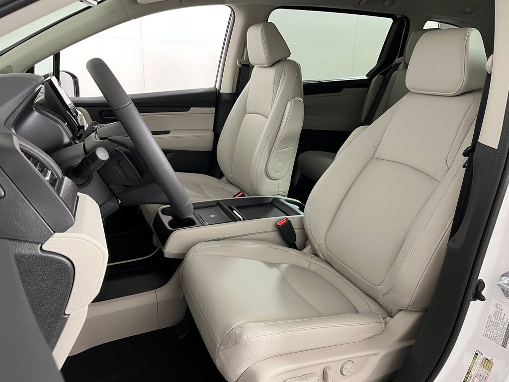 New 2026 Honda Odyssey EX-L Van Passenger