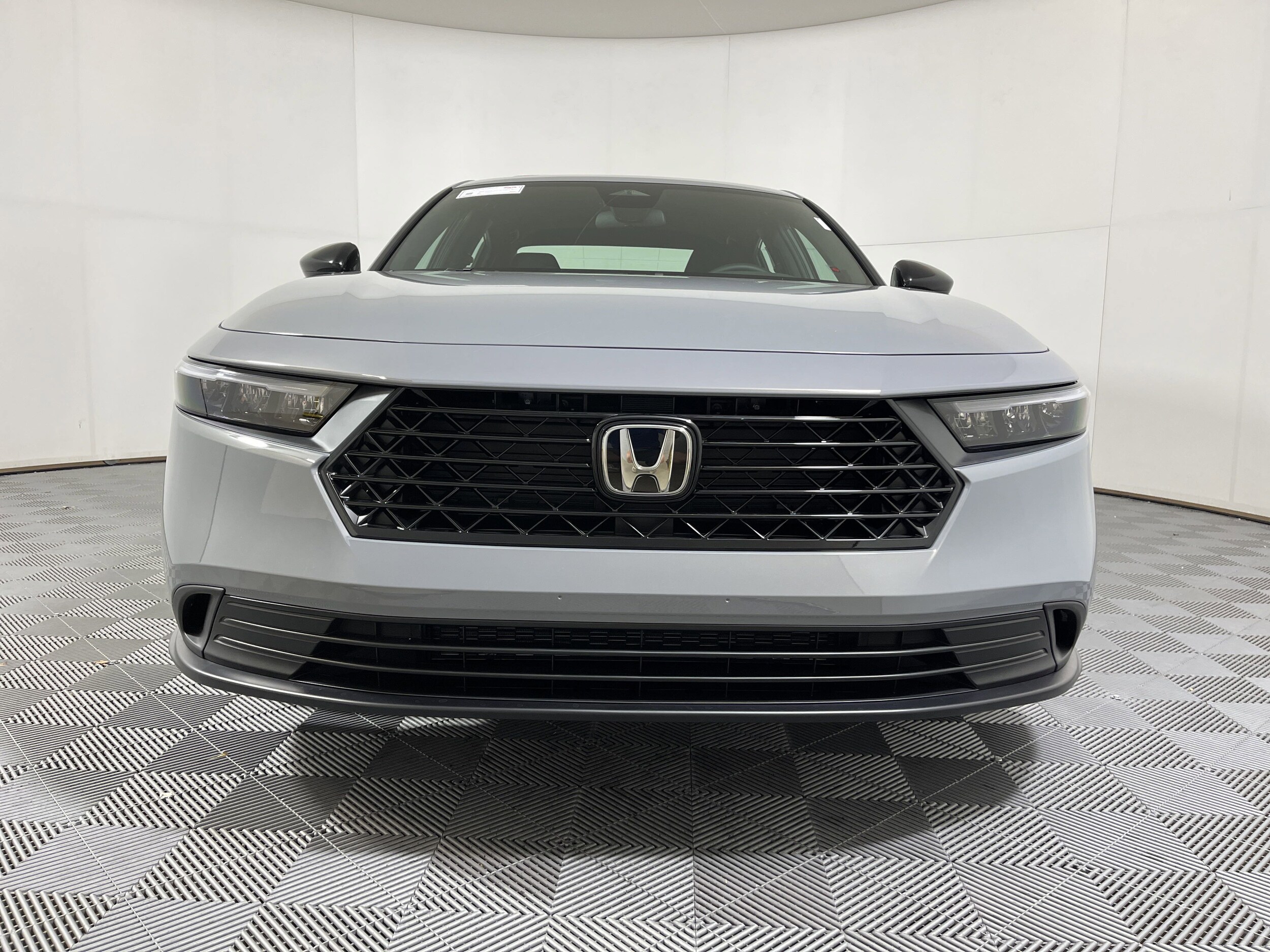 2025 Honda Accord Hybrid Sport photo 3