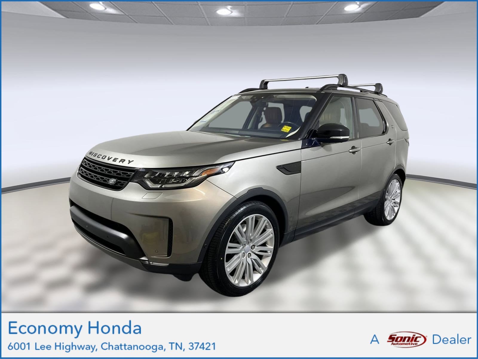 2017 Land Rover Discovery First Edition's photo