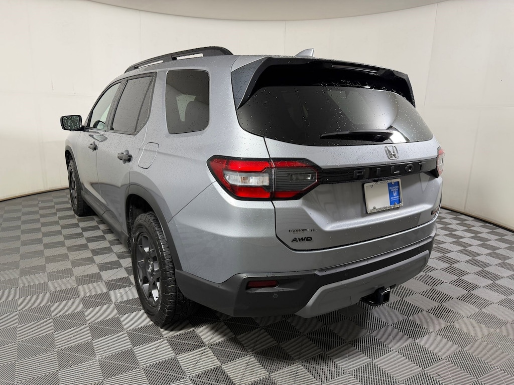 Certified 2023 Honda Pilot TrailSport SUV