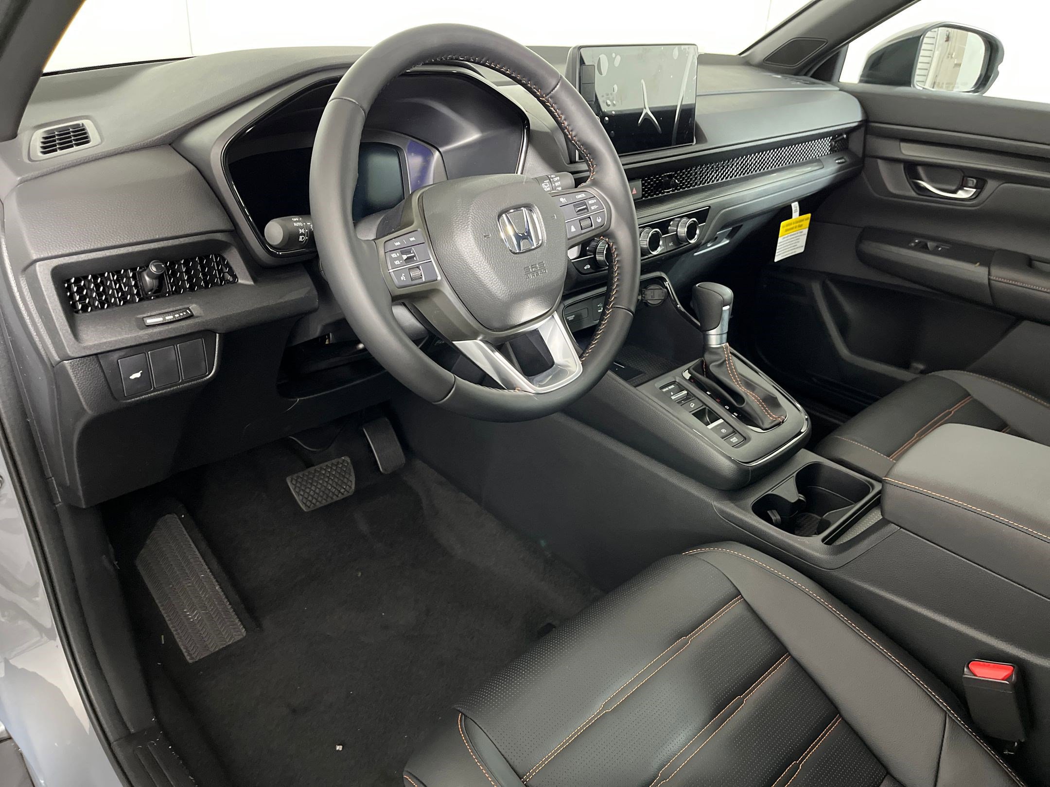 2026 Honda CR-V Hybrid Sport-L photo 3