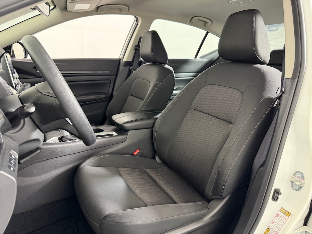 Used 2025 Nissan Altima SV Sedan