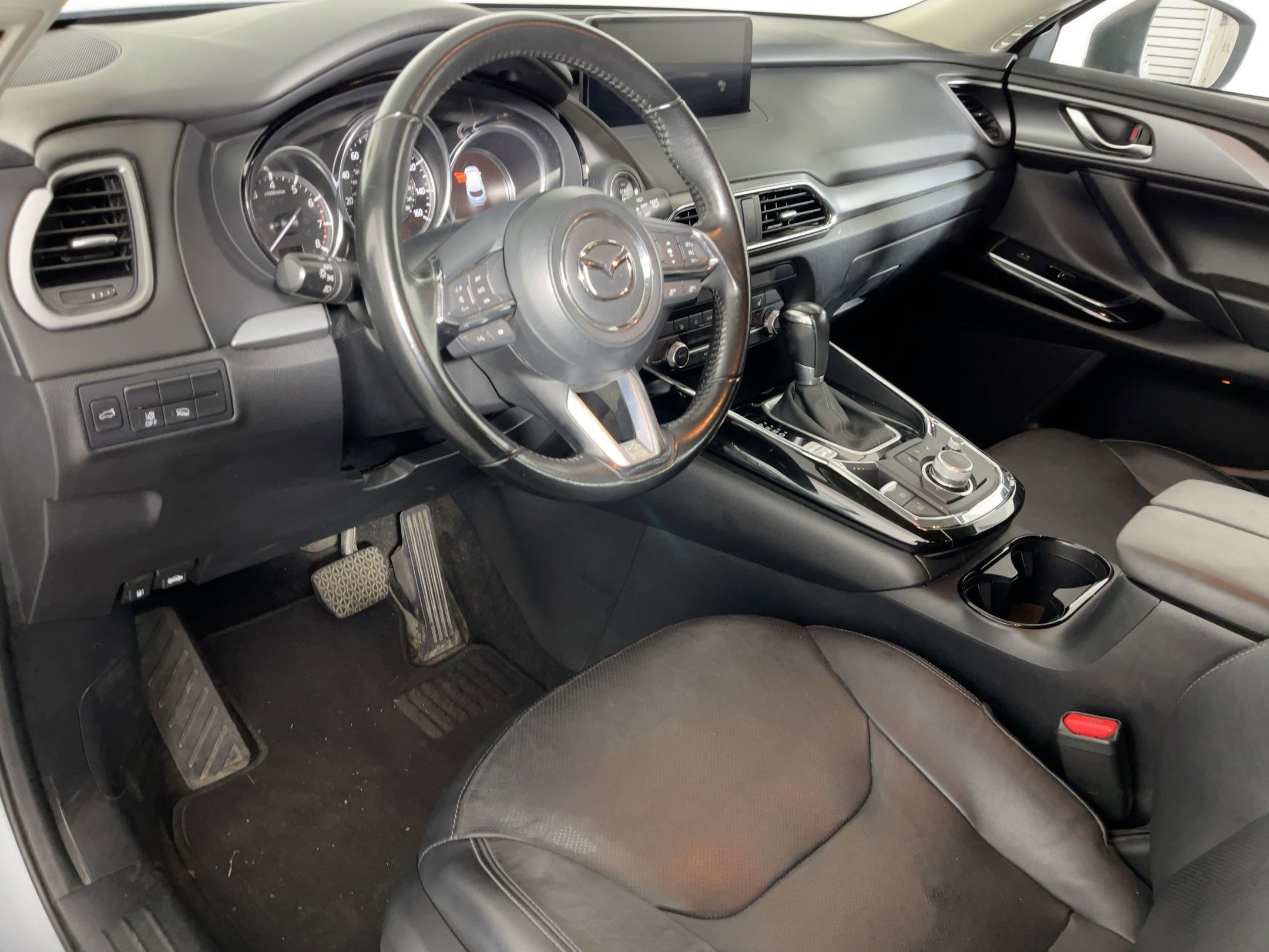 2023 Mazda CX-9 Touring photo 3