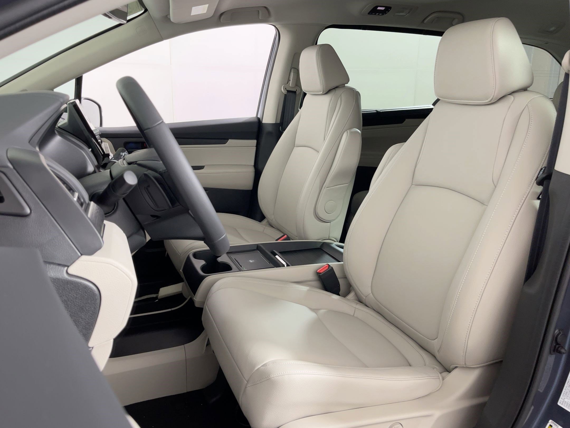 2026 Honda Odyssey EX-L photo 4