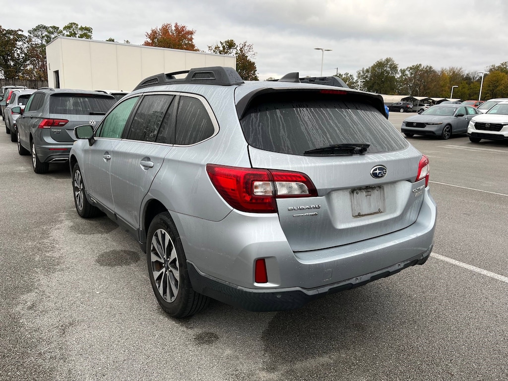 Used 2017 Subaru Outback Limited SUV