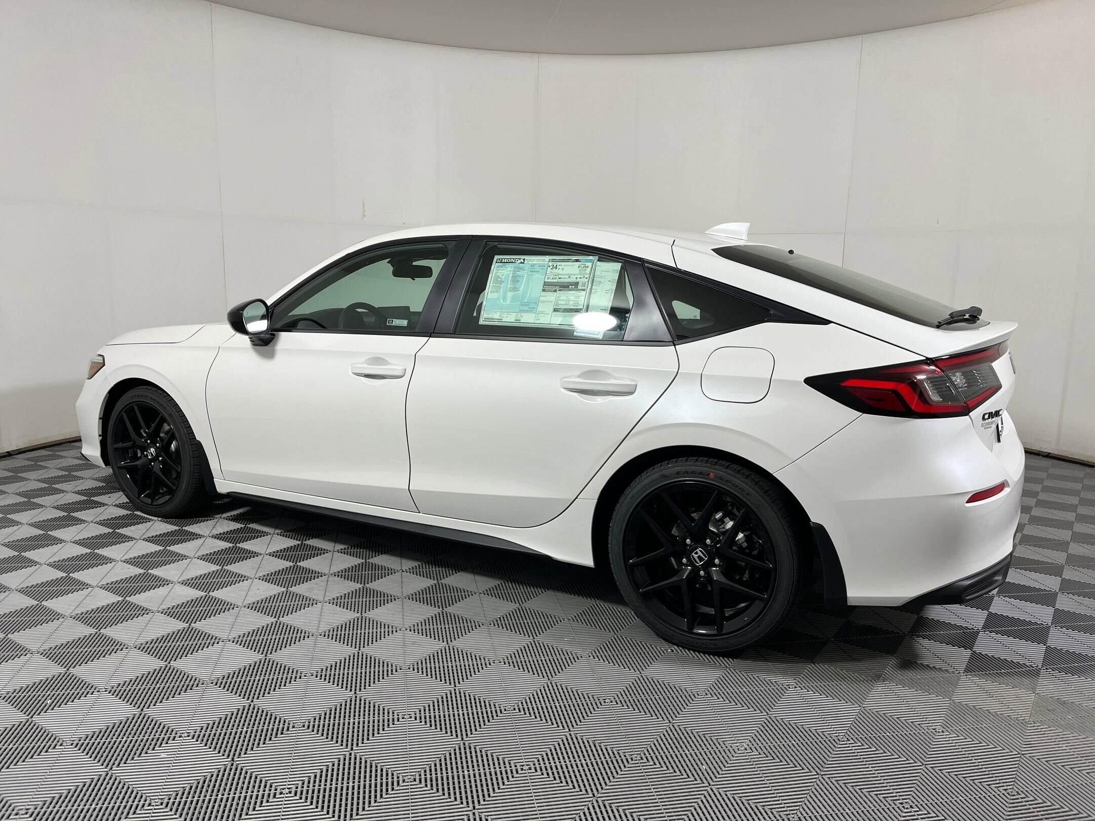2026 Honda Civic Sport Hatchback photo 4