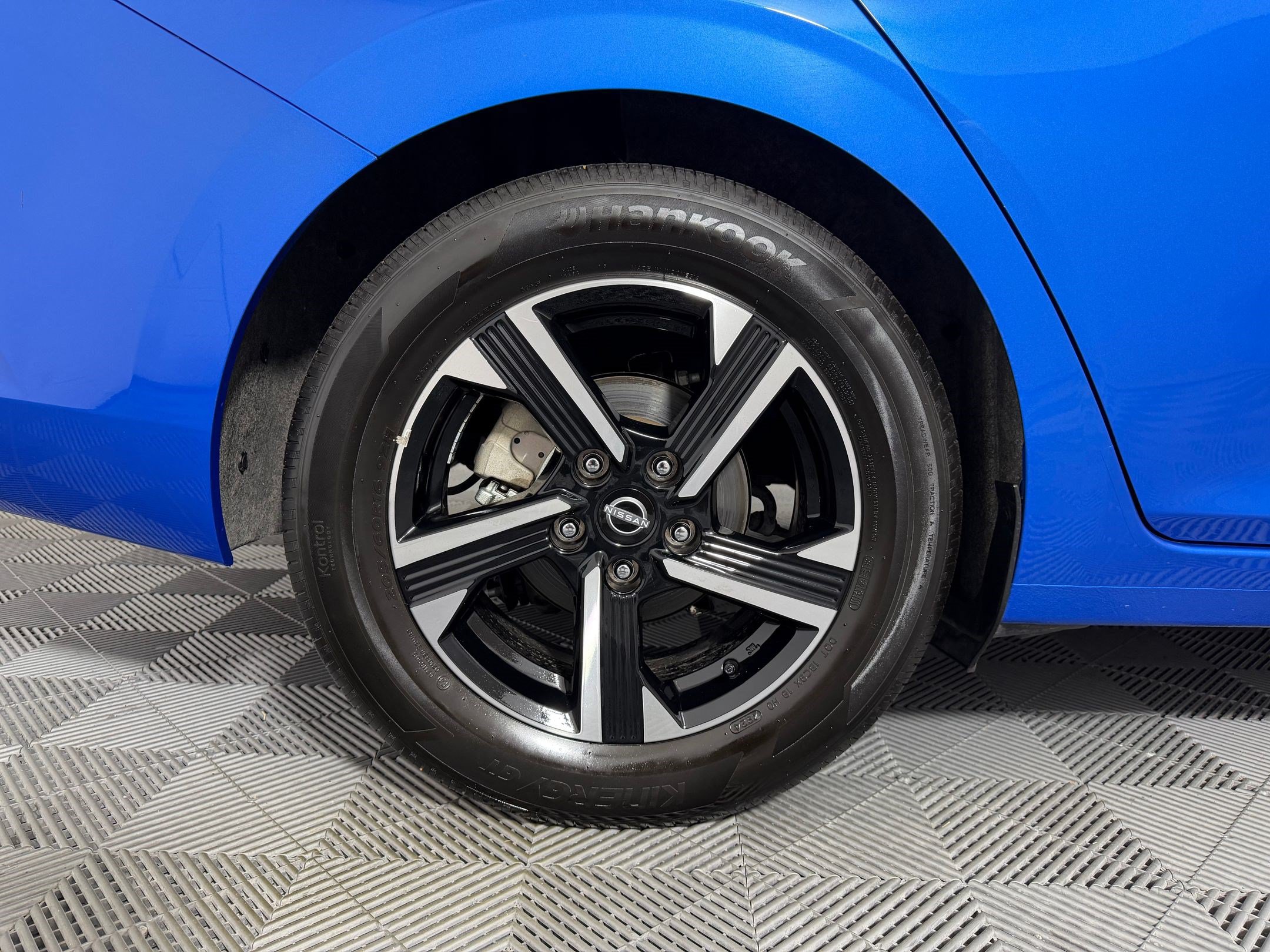 2025 Nissan Sentra SV - Photo 21