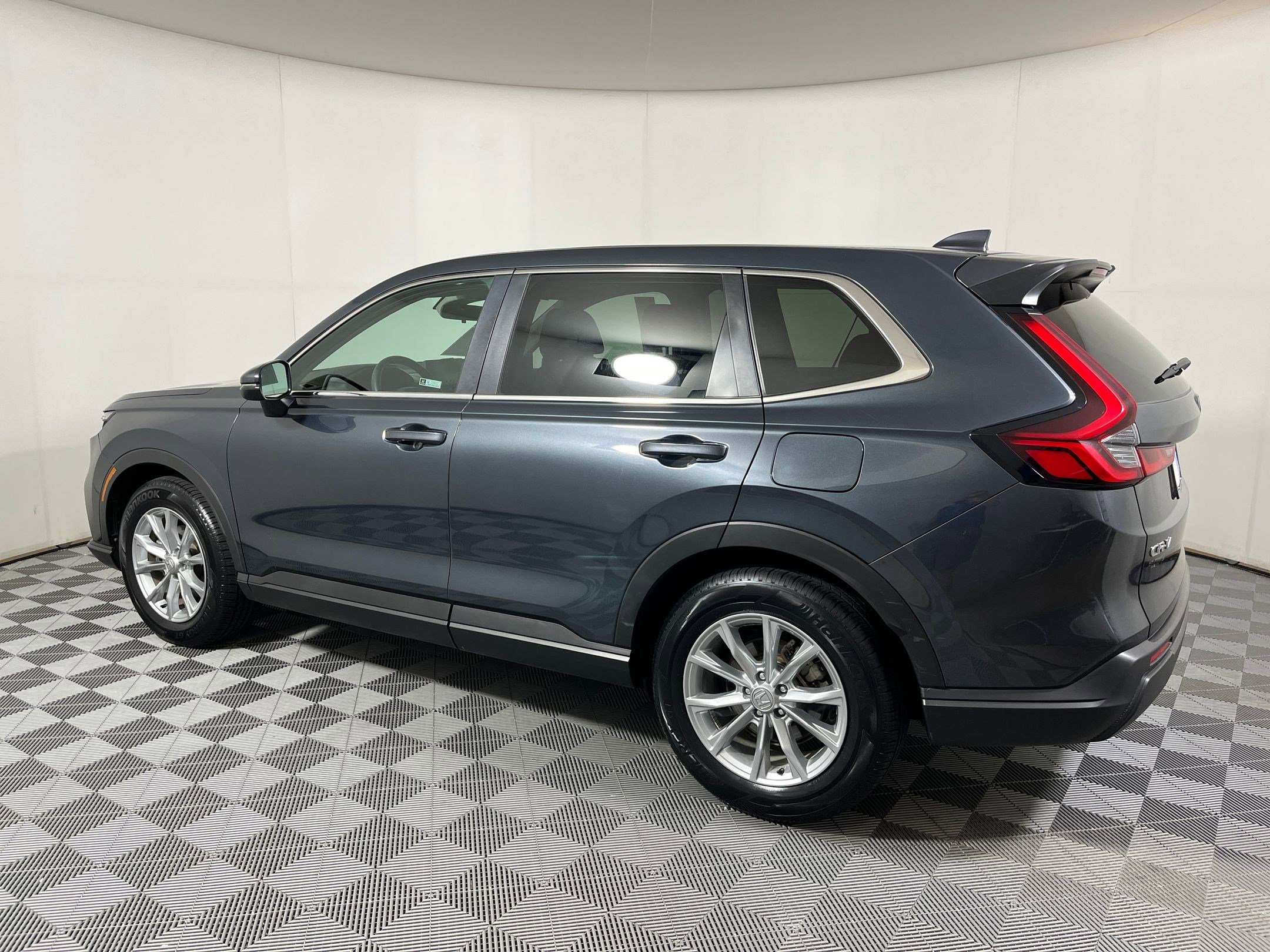 2024 Honda CR-V EX photo 2