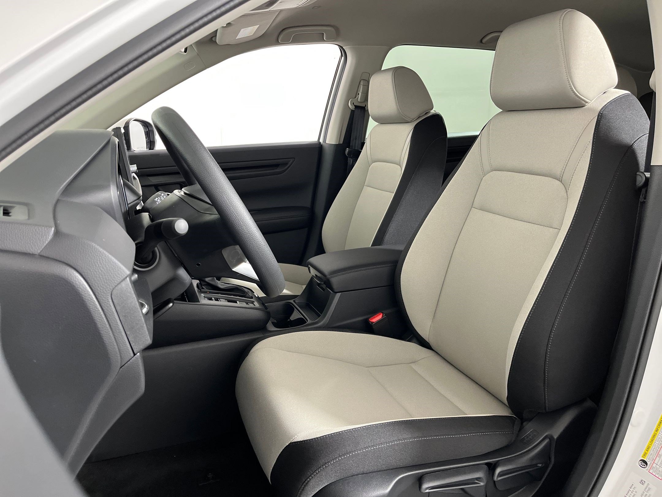2026 Honda CR-V LX photo 4