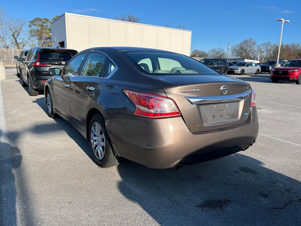 Used 2013 Nissan Altima 2.5 S Sedan