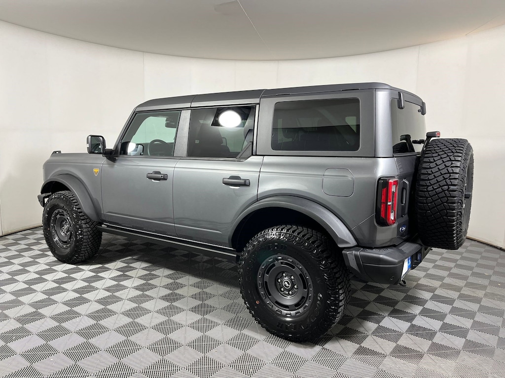 Used 2024 Ford Bronco Badlands SUV