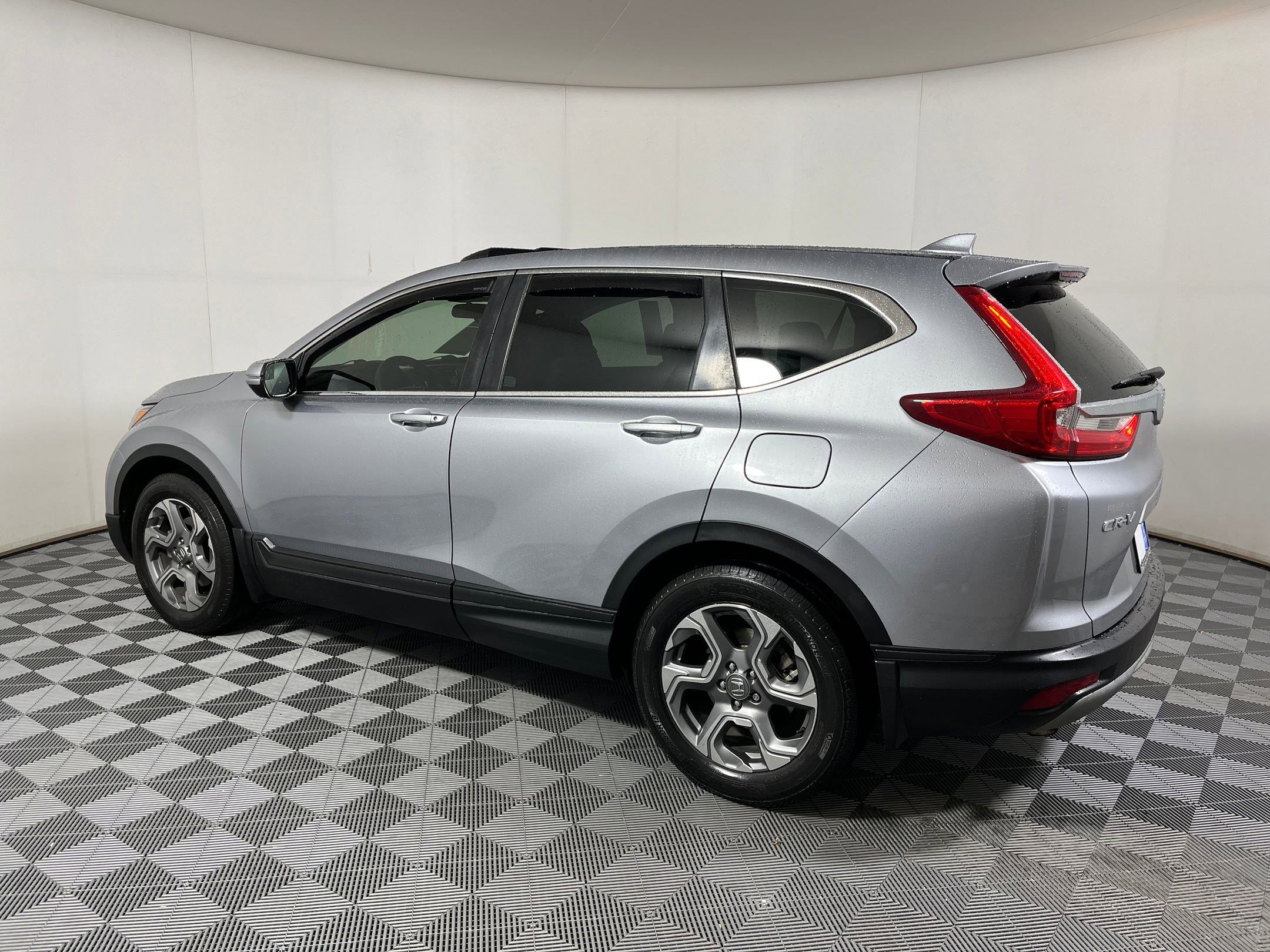 2018 Honda CR-V EX photo 2