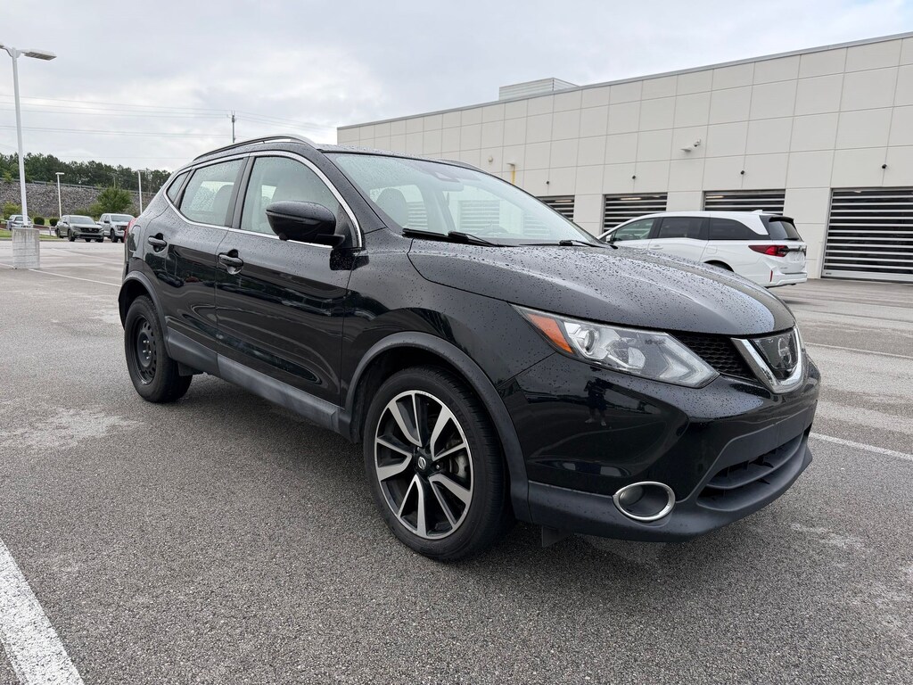Used 2017 Nissan Rogue Sport SL SUV