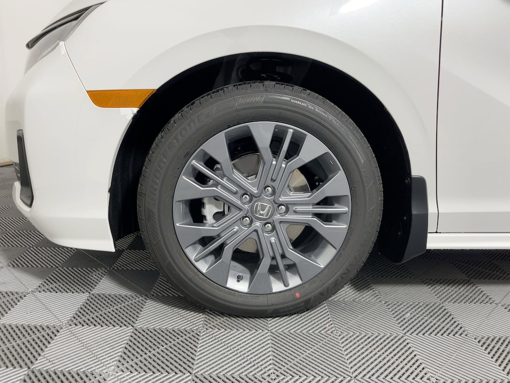 New 2026 Honda Odyssey Touring Van Passenger