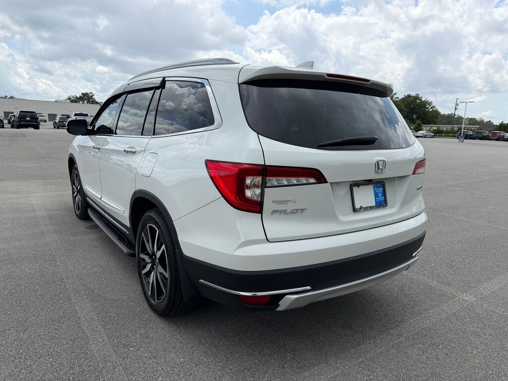 Used 2022 Honda Pilot Touring 7-Passenger SUV