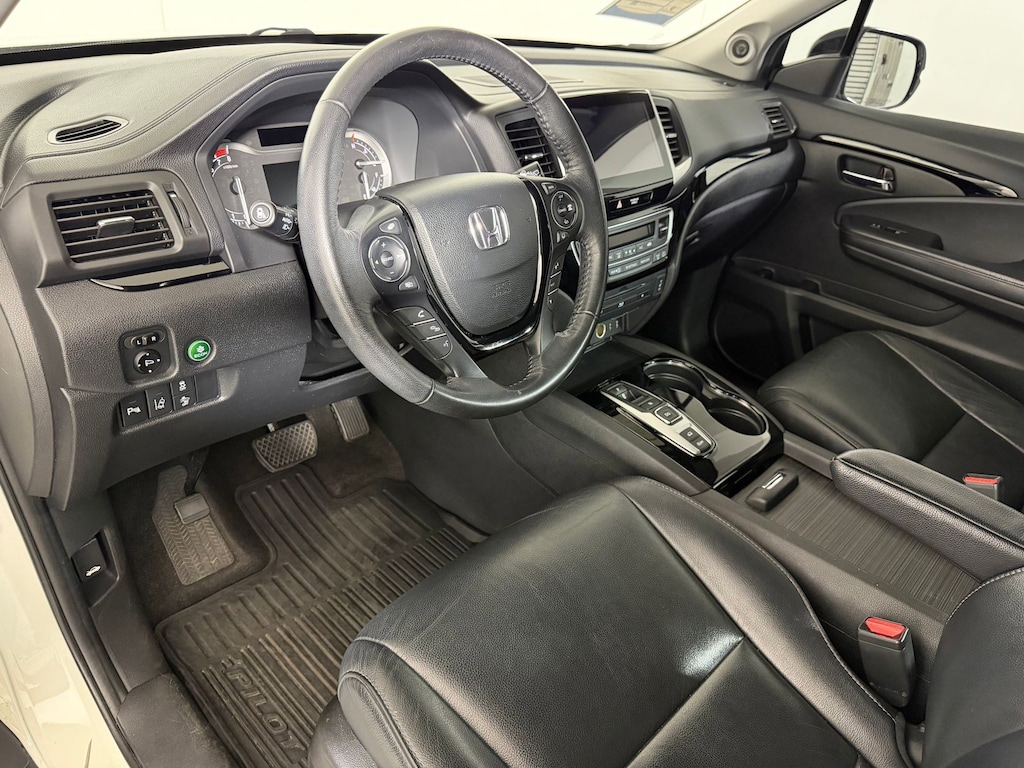 Used 2017 Honda Pilot Touring SUV
