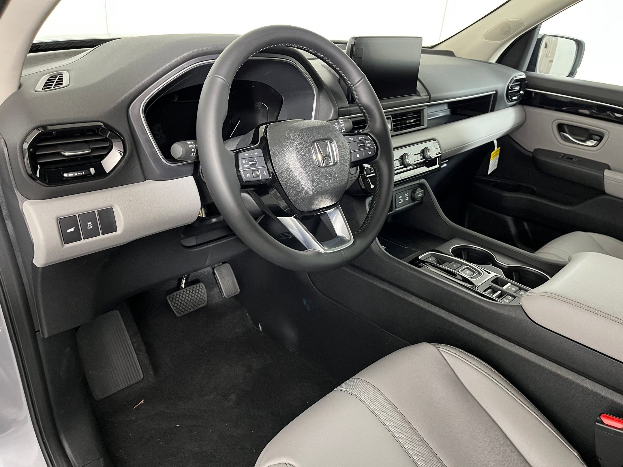 2025 Honda Pilot EX-L photo 3