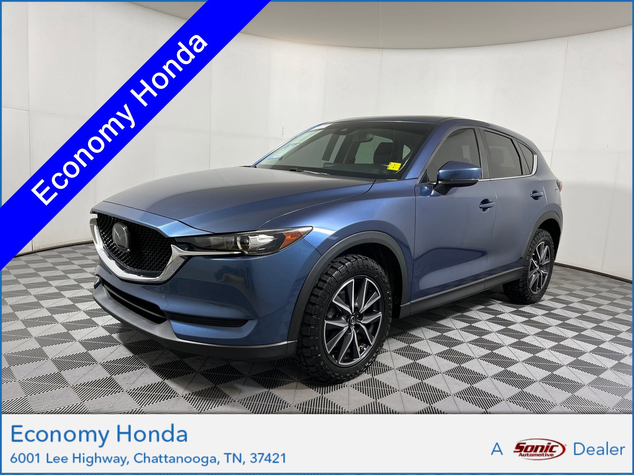 2018 Mazda CX-5 Touring's photo