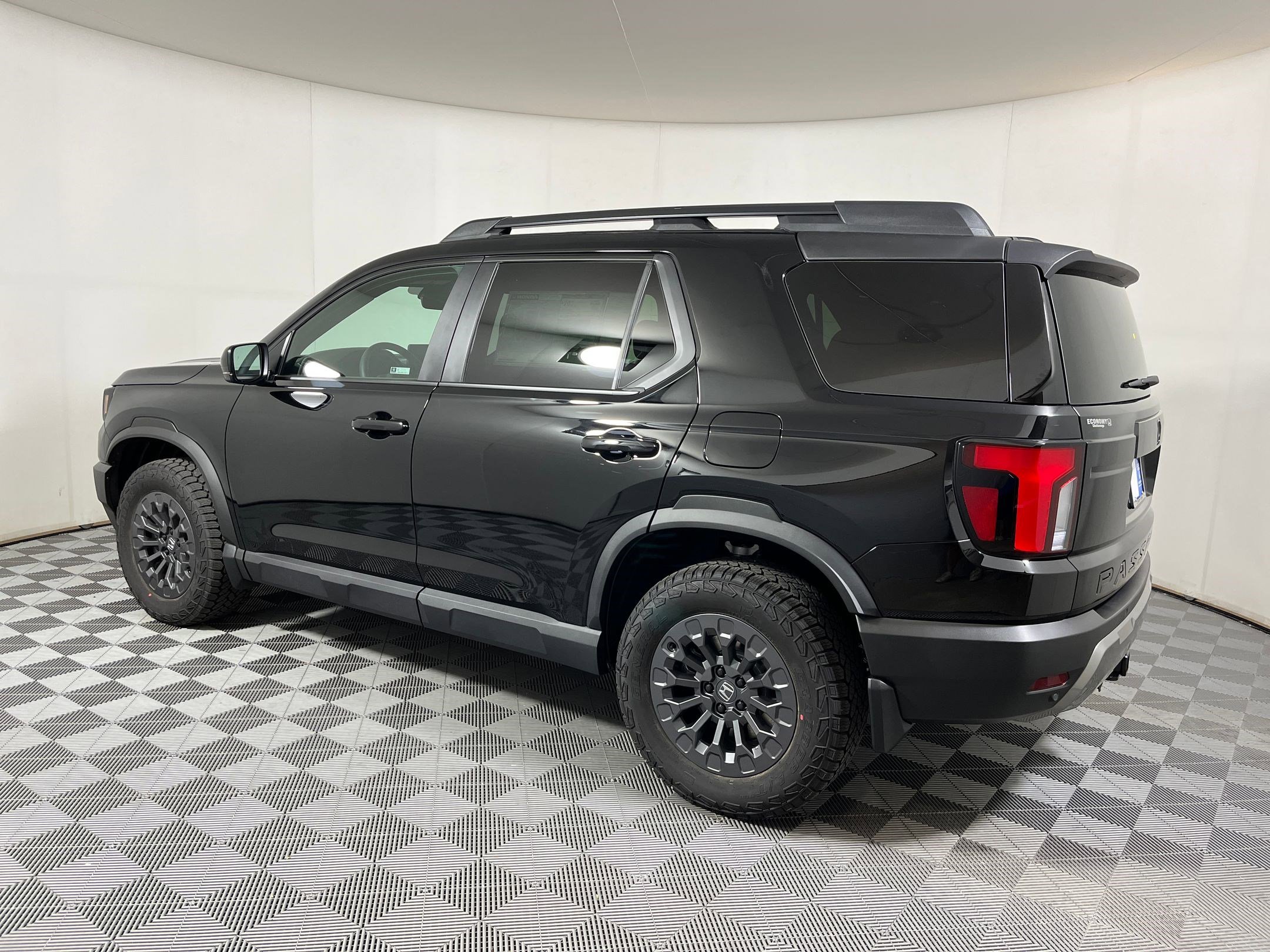 2026 Honda Passport TrailSport photo 2