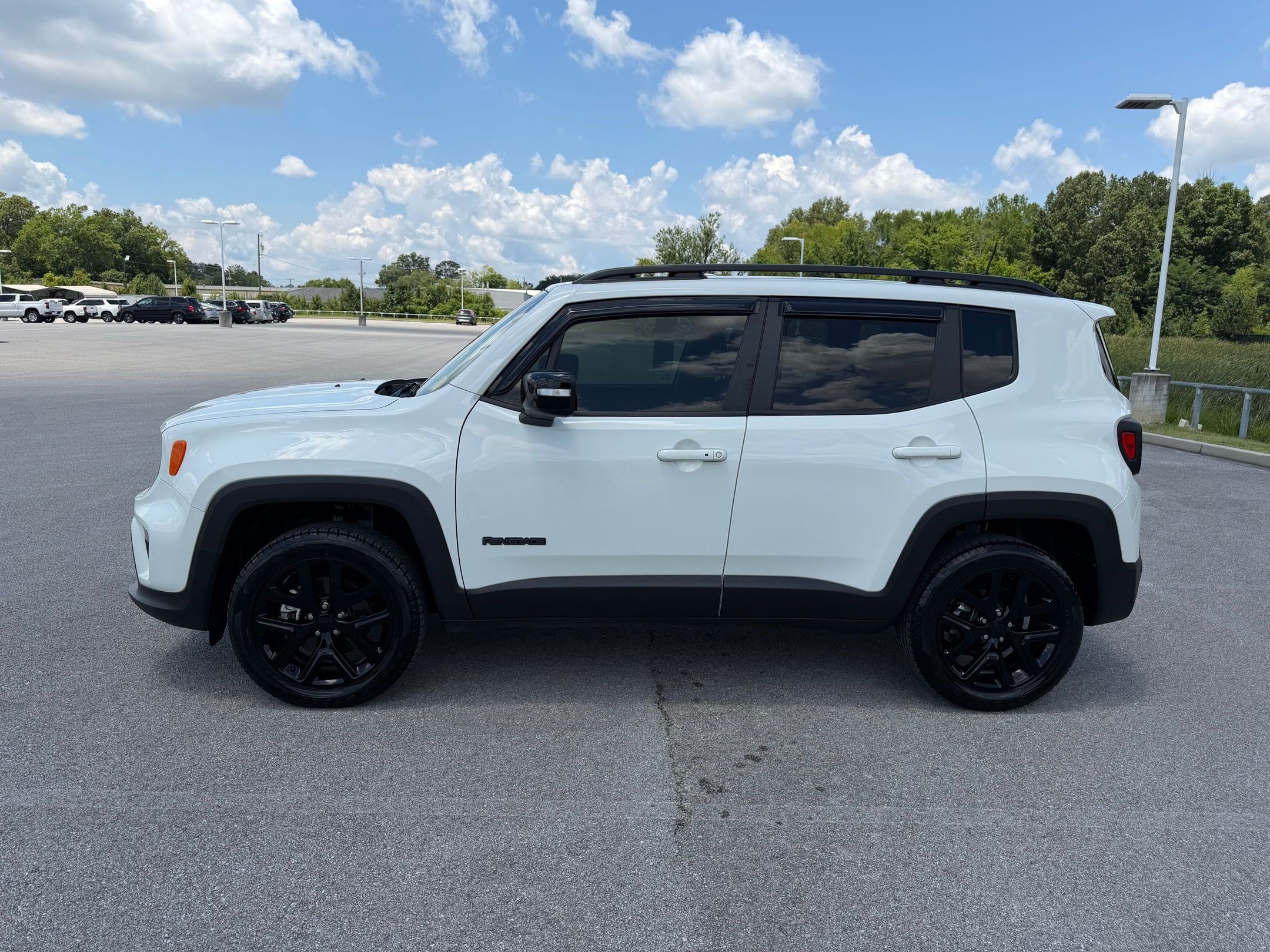 Renegade Altitude SUV