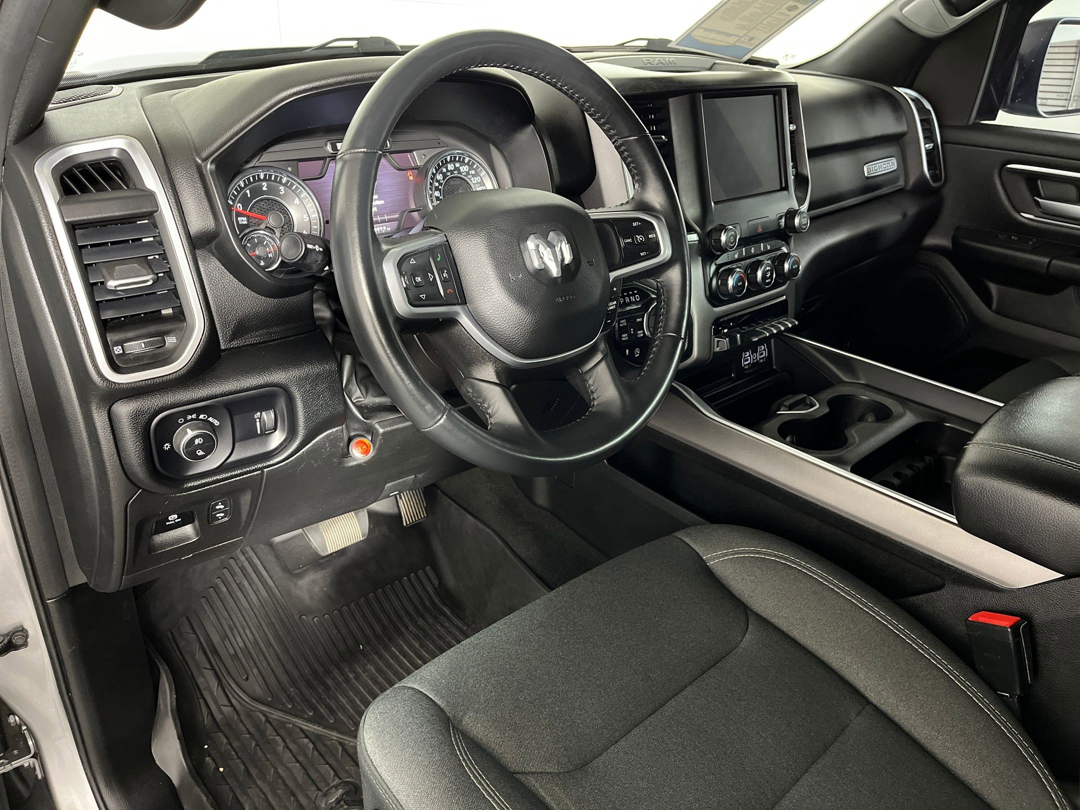 2022 Ram 1500 Big Horn photo 3