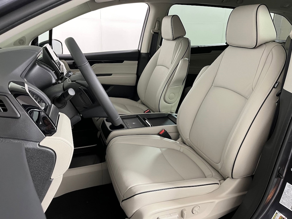New 2026 Honda Odyssey Touring Van Passenger