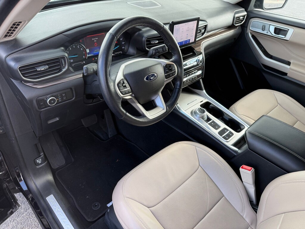 Used 2023 Ford Explorer Limited SUV