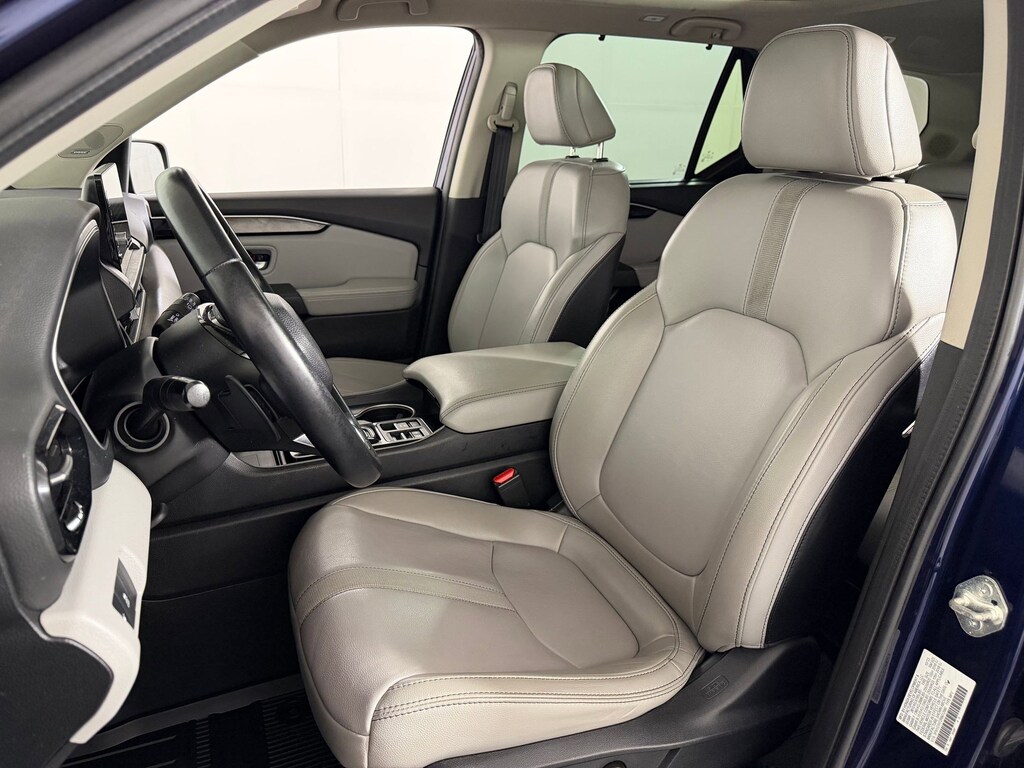 Certified 2024 Honda Pilot Touring SUV