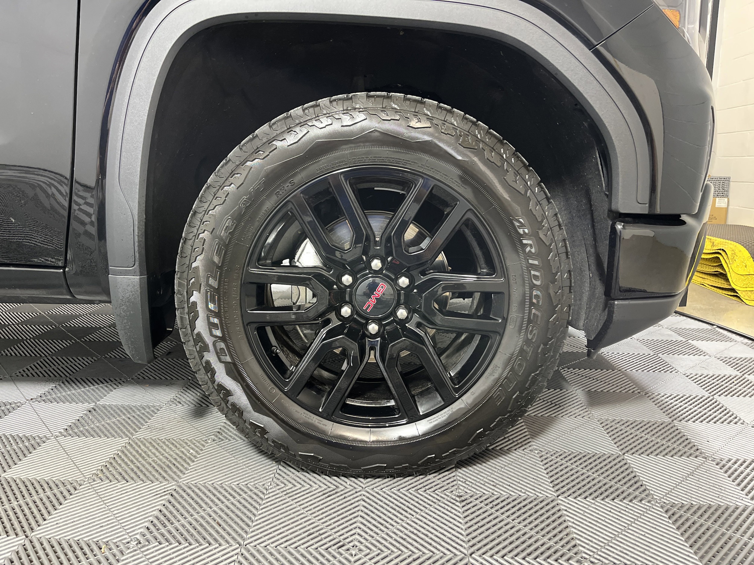 Used 2023 GMC Sierra 1500 Elevation with VIN 3GTPUCEK0PG156639 for sale in Chattanooga, TN