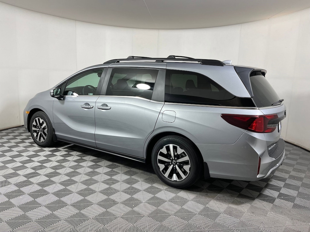 New 2026 Honda Odyssey EX-L Van Passenger