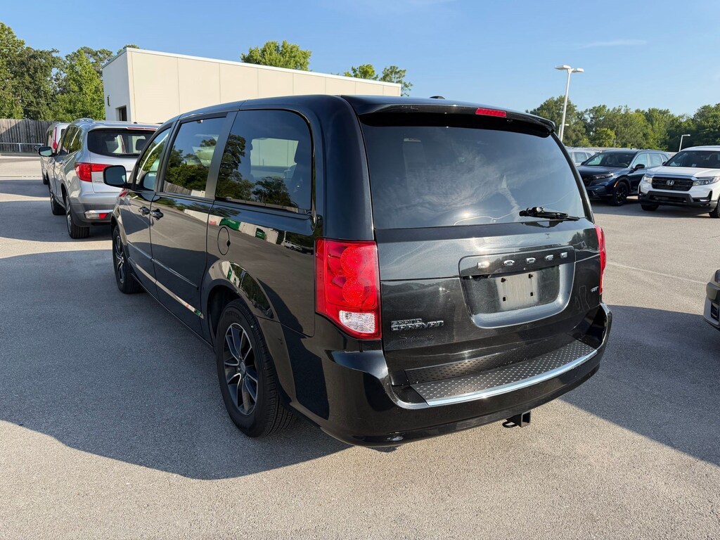 Used 2017 Dodge Grand Caravan GT Van