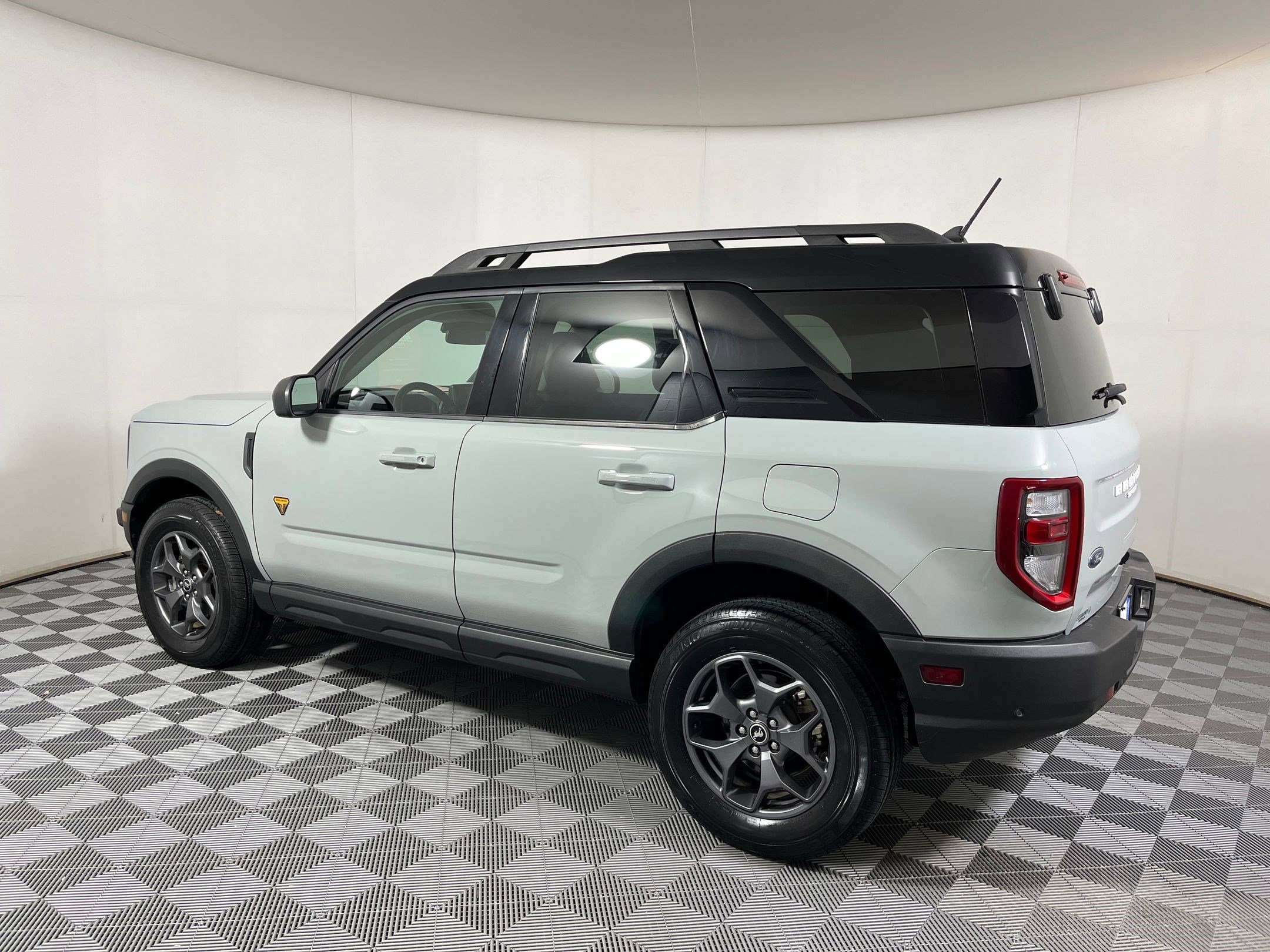 2022 Ford Bronco Sport Badlands photo 2