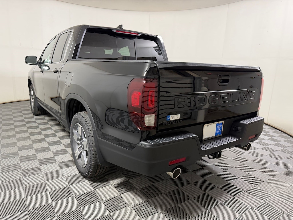 New 2026 Honda Ridgeline RTL Truck Crew Cab