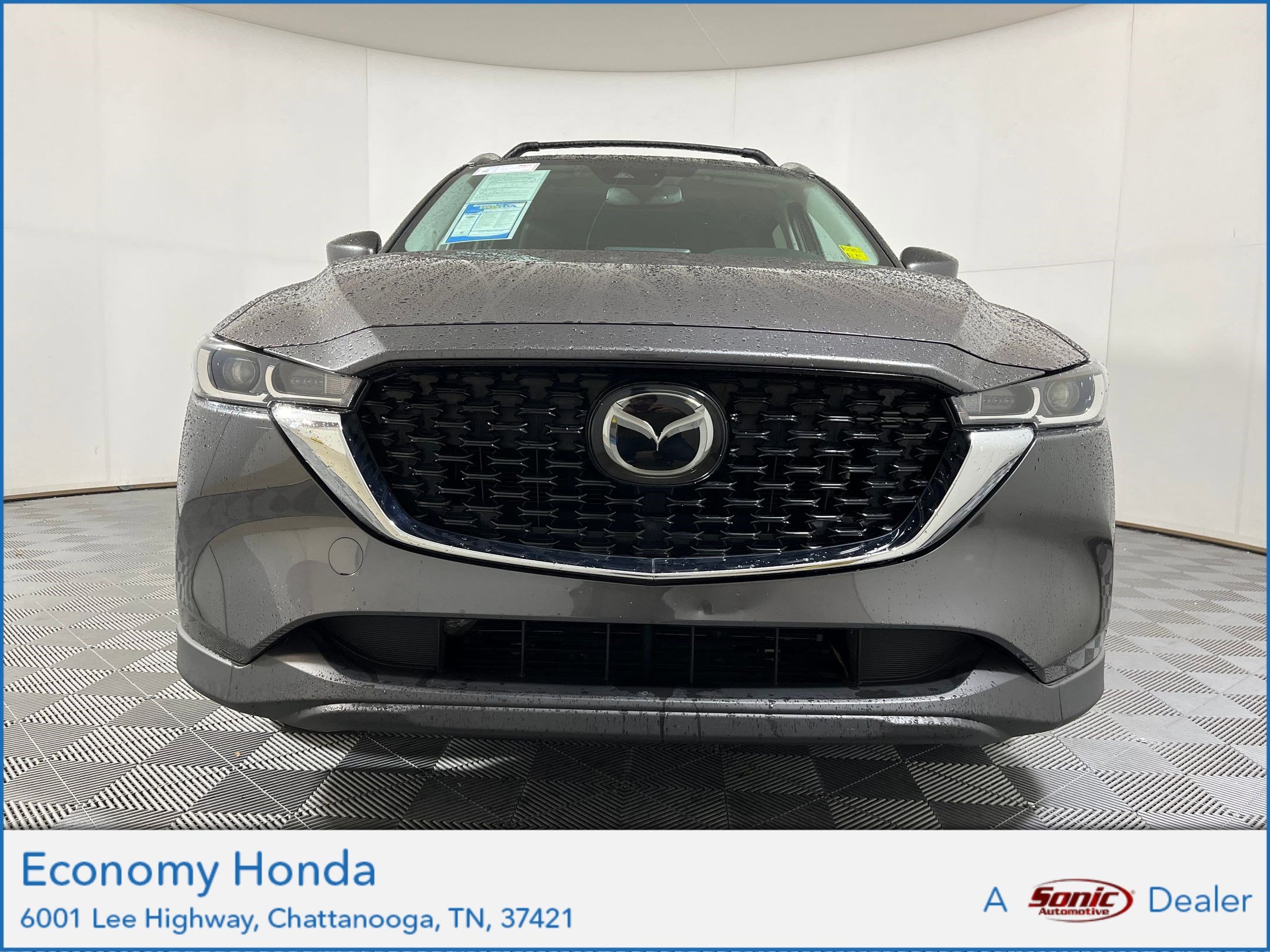 2022 Mazda CX-5 S Preferred package's photo