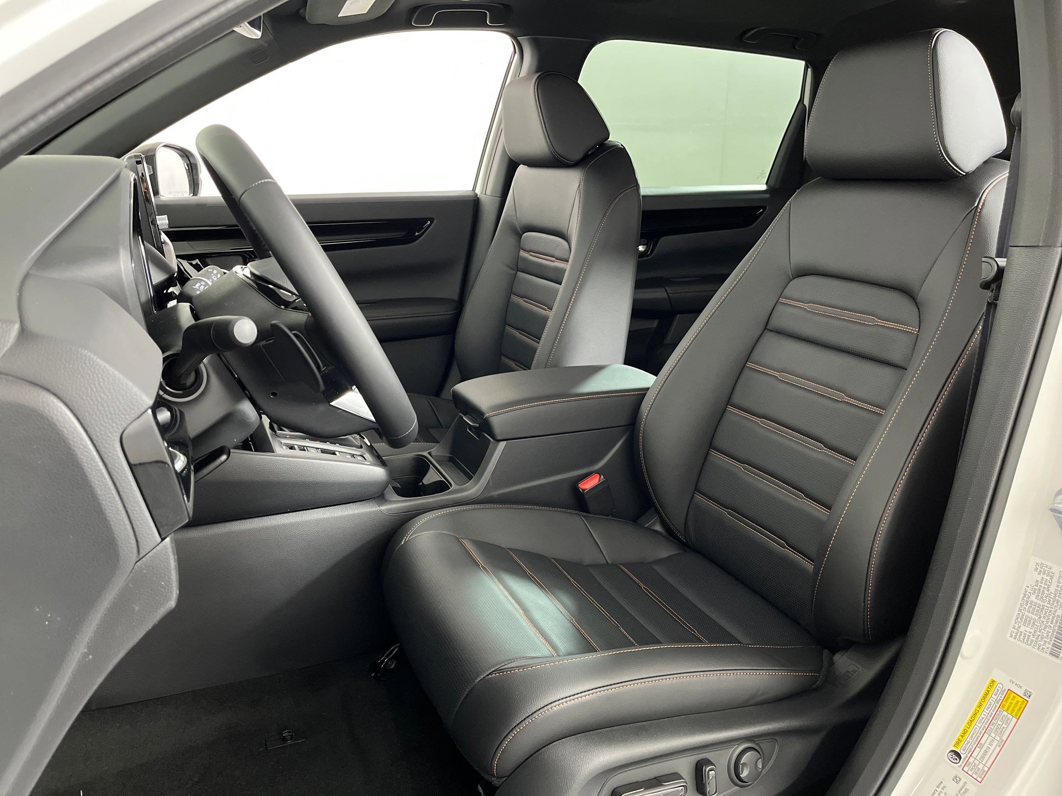 2026 Honda CR-V Hybrid Sport Touring photo 4