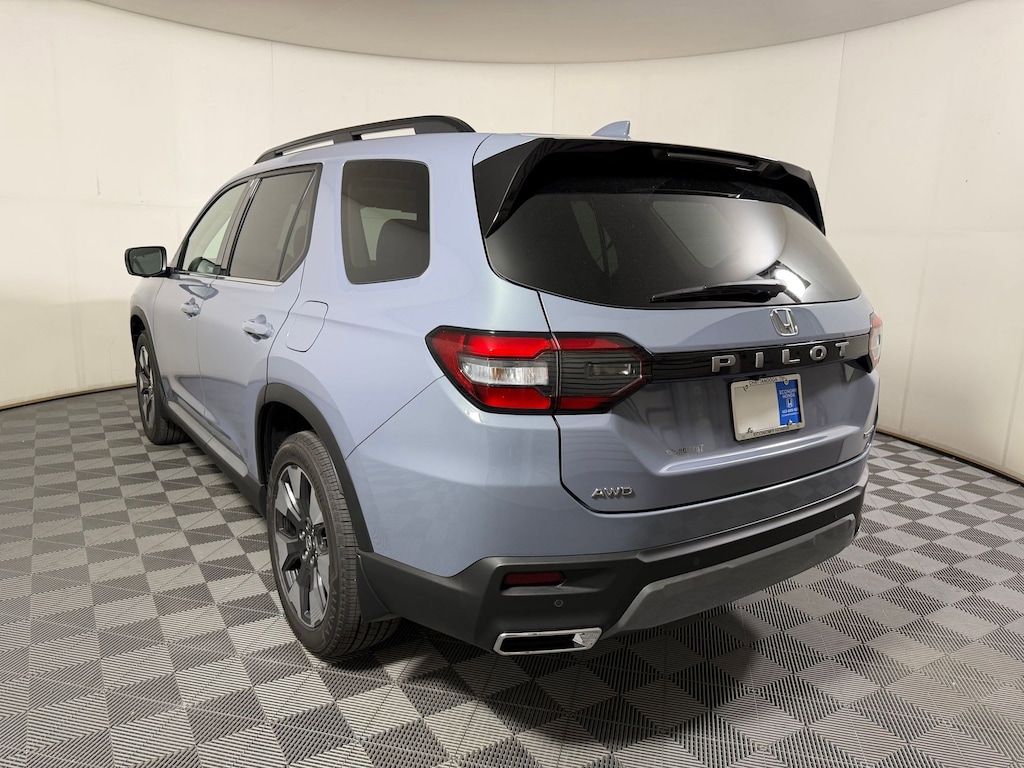 New 2026 Honda Pilot Touring SUV