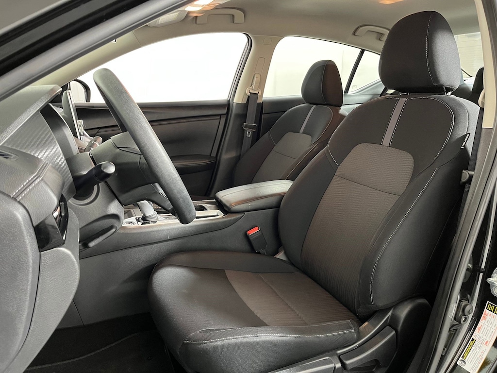 Used 2024 Nissan Sentra SV Sedan