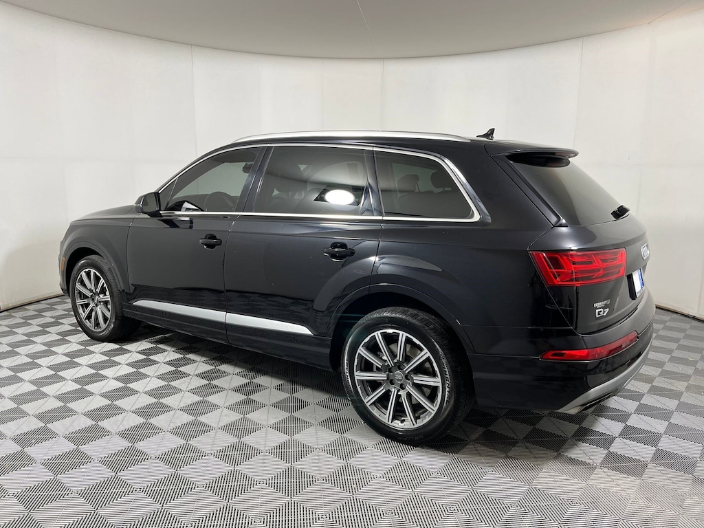 Used 2017 Audi Q7 Prestige SUV
