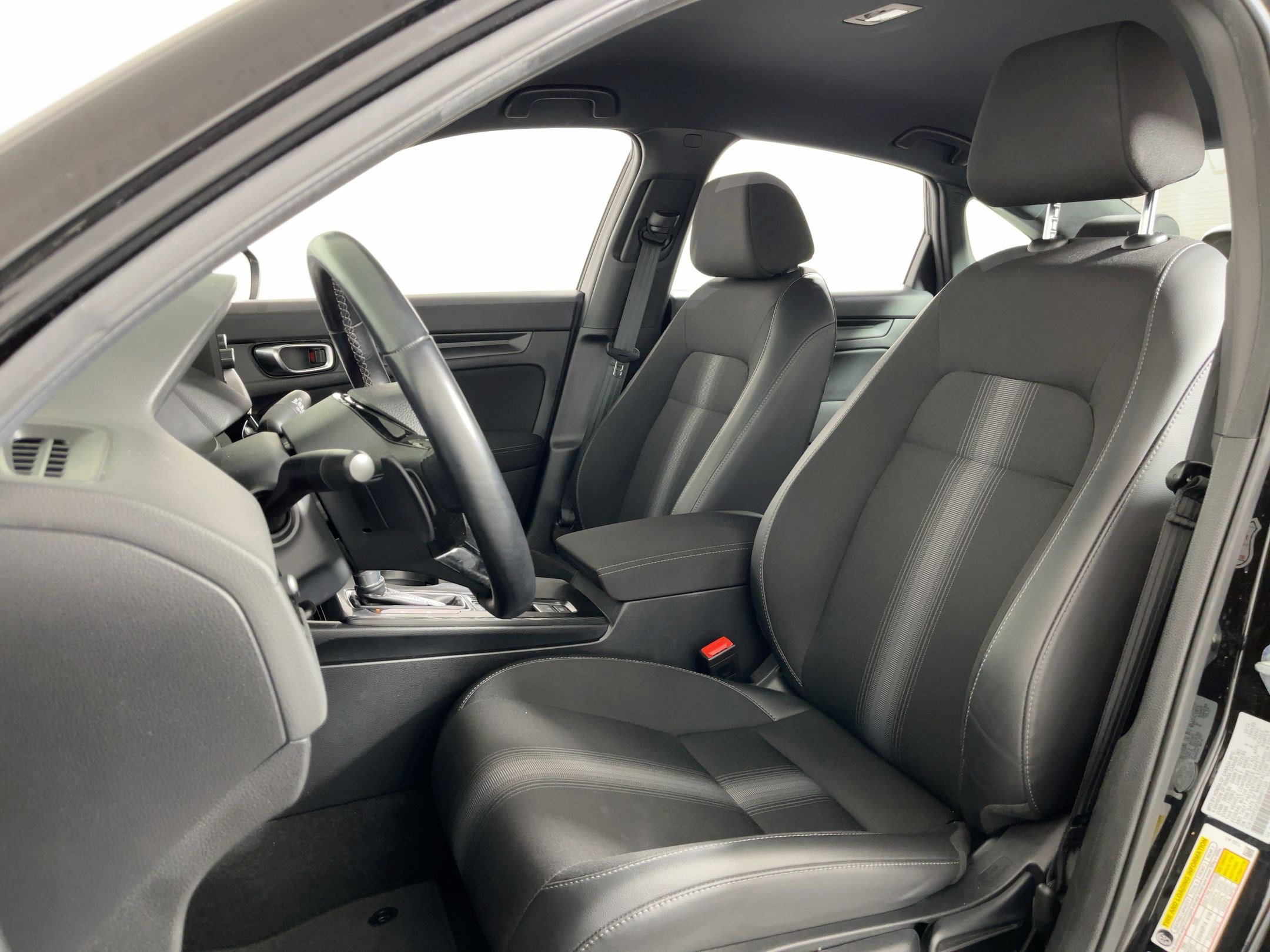 2024 Honda Civic Sport photo 3