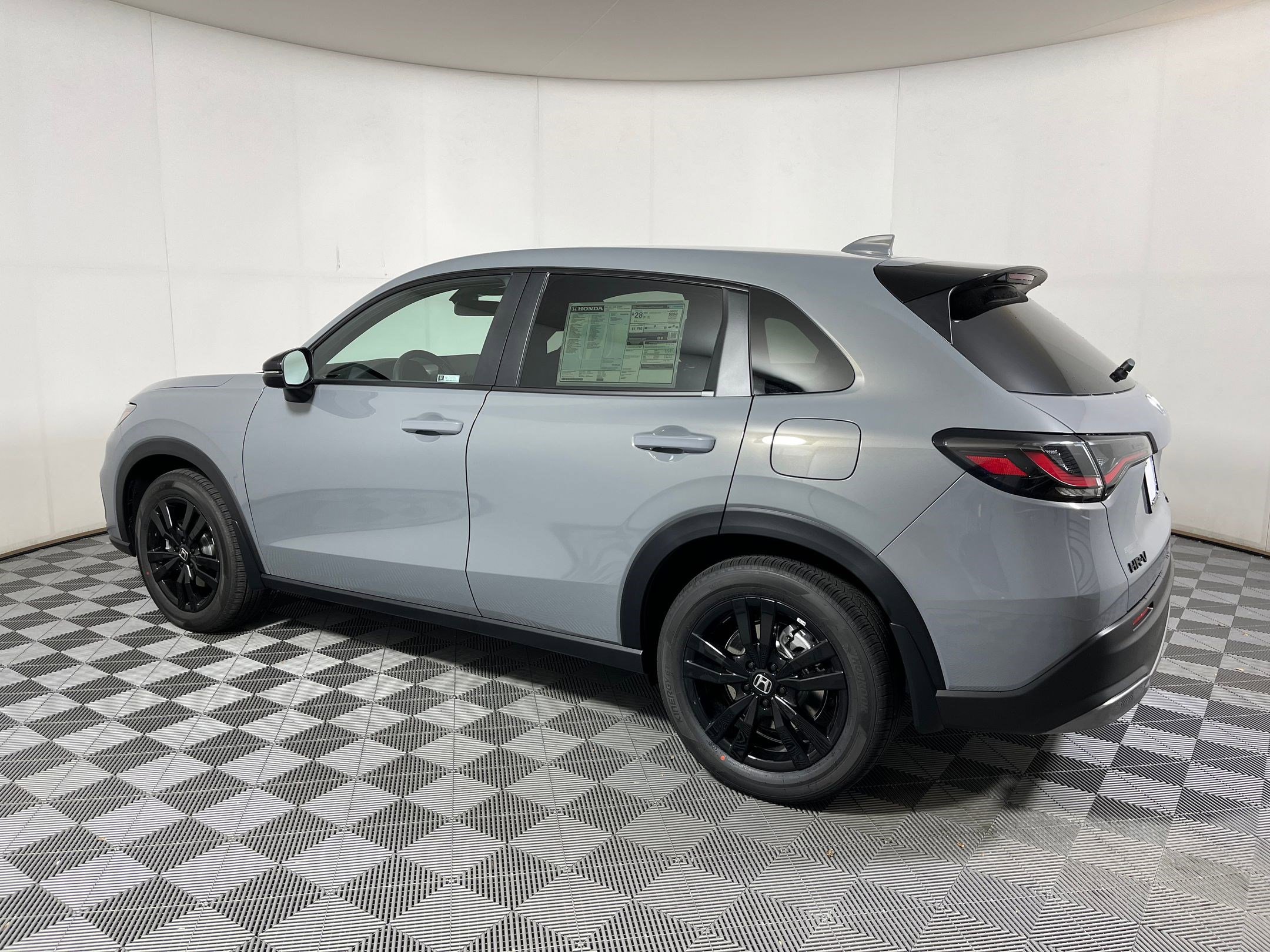 2026 Honda HR-V Sport photo 2