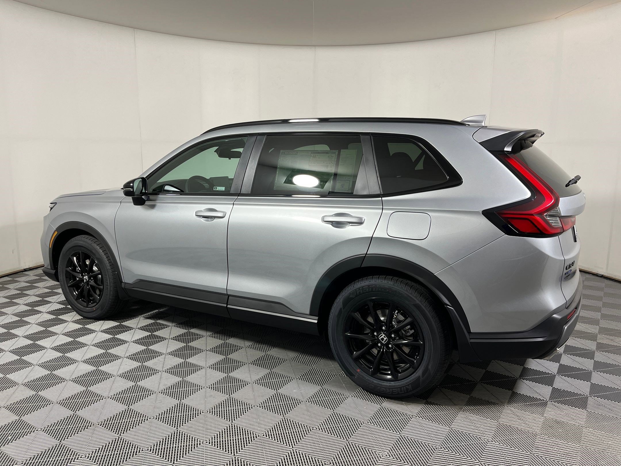 2026 Honda CR-V Hybrid Sport photo 2
