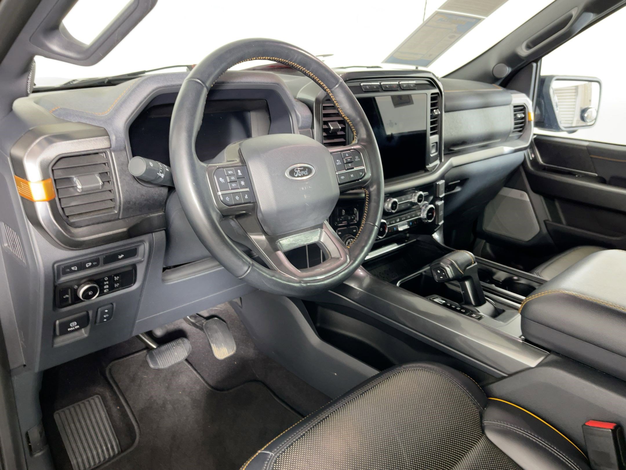 2023 Ford F-150 Tremor photo 2