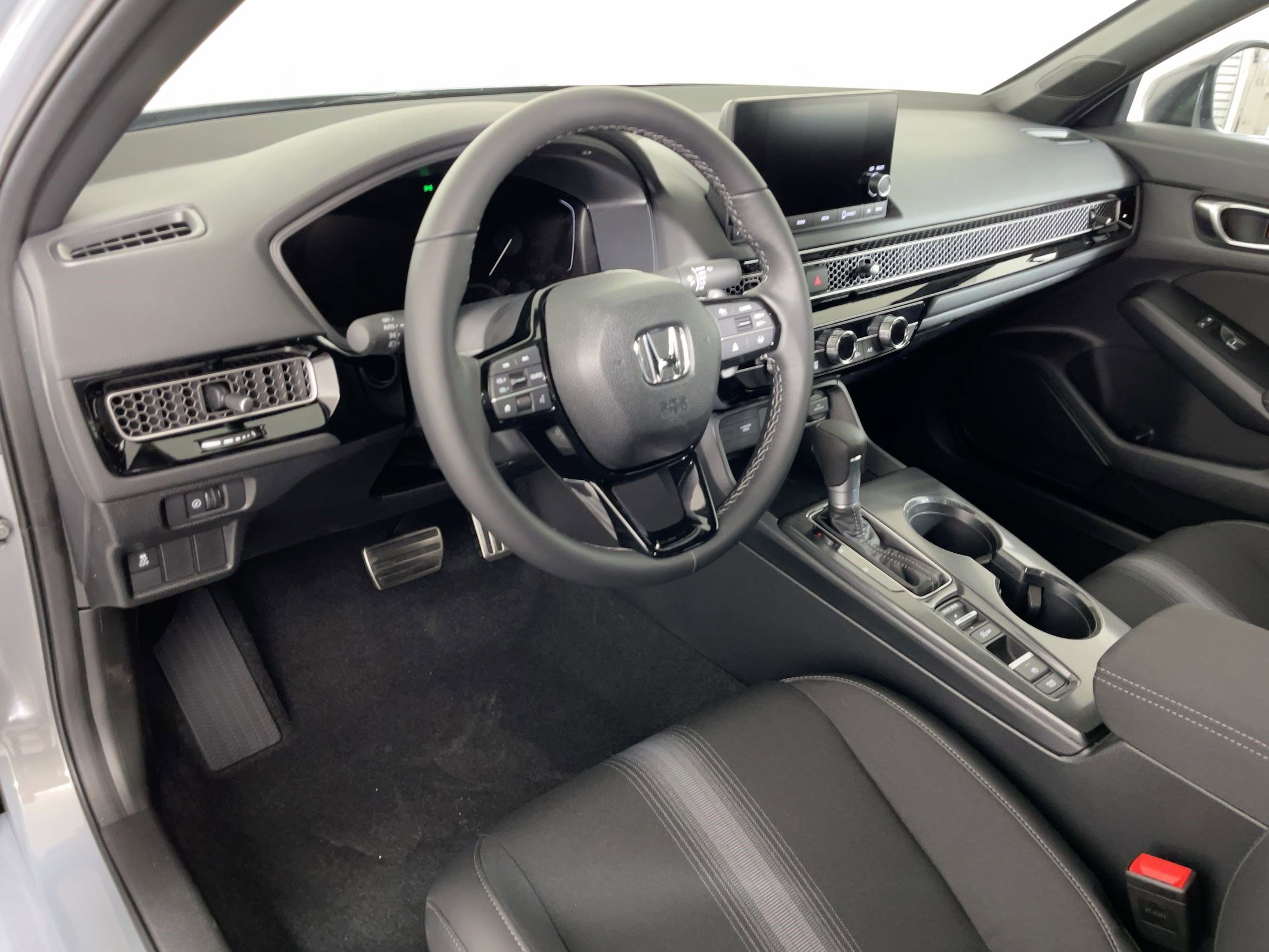 2026 Honda Civic Sport photo 3