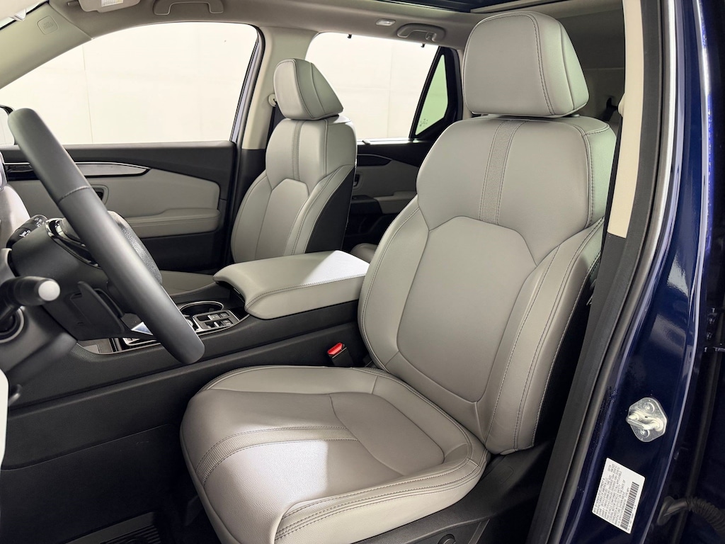 Certified 2024 Honda Pilot Touring SUV